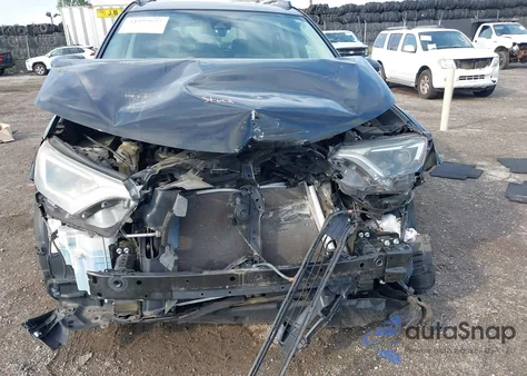 2017 Toyota Rav4 Xle из США, поврежденный, VIN 2T3RFREV3HW548547